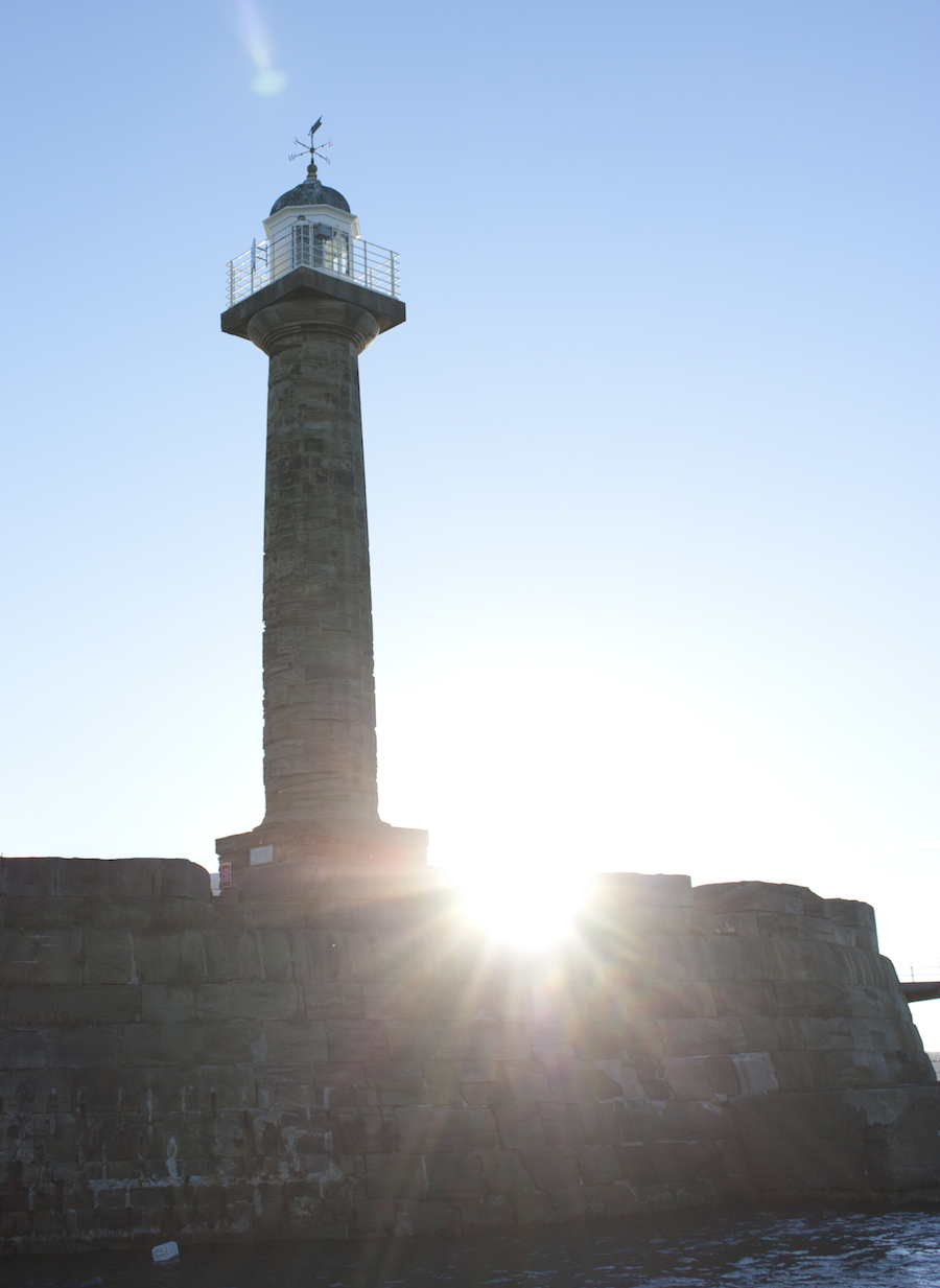 whitby_lighthouse